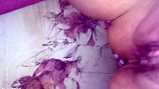 Argentinian wife begs for cumshot on her big ass from monster cock 😍