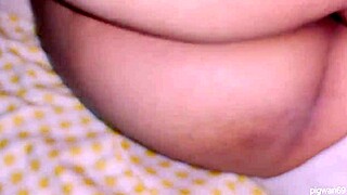 amateur fucking thai girlfriend with small tits bouncing