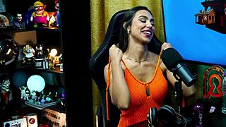 didy reis mostra seus belos seios no meio do podcast o ruan babou neles - púpum no barraco - completo no sheer red