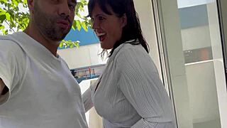 my friends husband wants a siesta with me