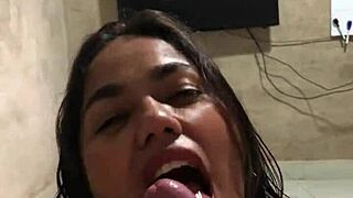 fui jogar videogame ele me chupou e gozou