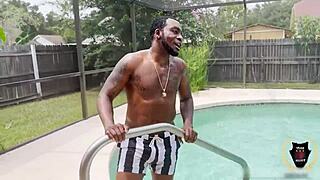 she feels massive black dicks creampie her phat ass outdoors