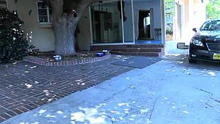 hard sex lesbianz getting wet and rough