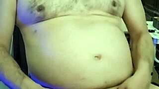 ezsosa showing off her curvy body in bedroom update, flashing crazy