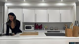 He Fucks His Best Friend's Girlfriend For Revenge