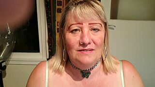 Trashy kiwi milf carapornstar endures repeated cunt kicks from her dominant master