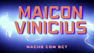 Basketball Player Eats Guy With Pussy!