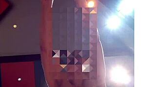 The argentinian amateur finds ways to sacando el stress by engaging in relaxing activities and enjoying life