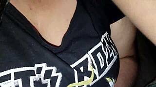 Hermanastra puta la descubri en tinder me vas a pagar si no querés que cuente nada putita