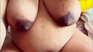 Pregnant Arab Milf Masturbates Hairy Pussy