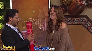 Mexicana andrea legarreta mega culote empinada - 720p hd