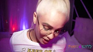 college babe jeyla spice rides itsthebeast dick instead of studying