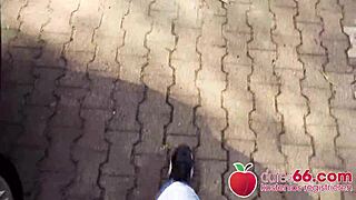 pov pickups: blonde milf gets weggefickt in öffentlichkeit on treppe by sophie logan