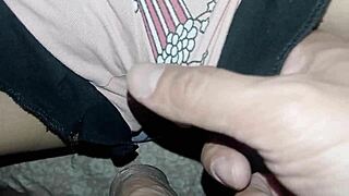 Xxx hermanastra me deja compartir su co�o apretado with pov and wet horny babe