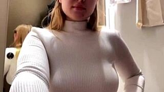 Public Fucking in the Fitting Room 😈