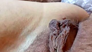 Gretala Dances Pussy So Provocatively!