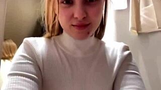 Public Fucking in the Fitting Room 😈