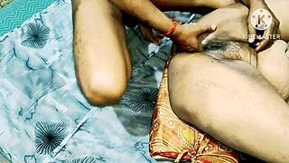 Indian desi bhabhi fucking neighbour boys