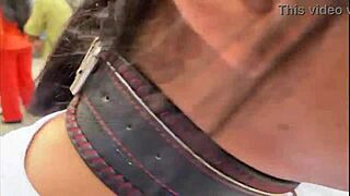 Passeando com garotas com coleiras no centro de Sao Paulo 😍