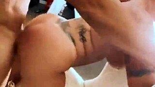 i can't get enough of cassiana costa transando com plug anal