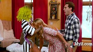 A sexy haunting beetlejuice parody