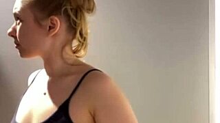 hard fucking in the gym with teen amateurs 😈