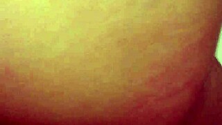 Жру сочную жопу после работы