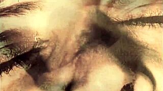 Викторианский джентльмен раскрывает эротические грехи