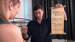 チェコのレズビアンがキスしてから熱くファック！