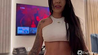 era pra ser filminho e pipoca mas acabei sentando no pau gostoso do safado