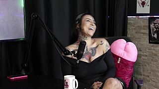 teve a pol�mica de seu cu engolir um plug g sente tes�o no p� come�ou menage nova gostou de fazer dp com pau grande e o que ama no sexo - lexi mallet sheer red