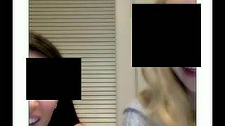 i tease my juicy ebony ass on webcam while masturbating wet pussy