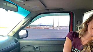 road head on the las vegas boulevard with a petite amateur couple