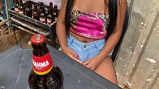 alice primeira vez no programa da novinha no bar sentando no pau grosso do coroa