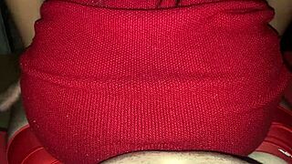 assistindo filme com meu padrasto ele deu leitinho na minha boceta