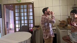 tive o cu arrombado pelo jardineiro