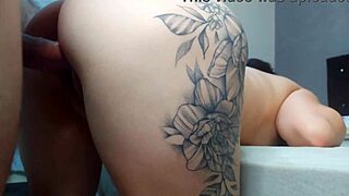 Esposa Traidor Fode O Amigo De Seu Marido Enquanto Ele Sai