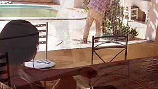 tive o cu arrombado pelo jardineiro