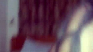 sexy arab wife shows her ass in update