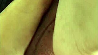 my pretty feet are giving this amazing footjob to ninarika69, so hot.