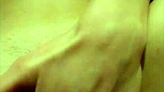 Young Ukrainian blond: 'I'm masturbating until I squirt.'