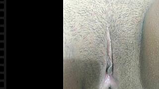 jades beautiful shaved pussy close-up flashing