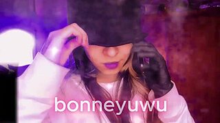 Bonneyuwu - 18 36 Bartender Le Paga A Bonney Por Chupar Un Dildo