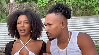 As Aventuras Do Casal Black Demos Carona Para Uma Desconhecida Que Conhecemos Na Praia E O Destino Foi Nossa Casa Bruninha Surfistinha