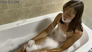 Look At This Brunette Milf Singing Naked In The Bath!