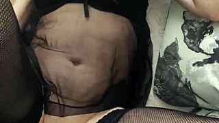 Check out this amateur couple behind scenes