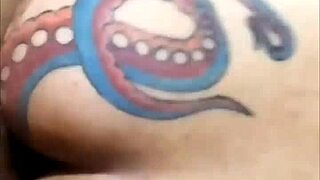 Latina Colombian Amateur Gets Her Ass Burst in Public