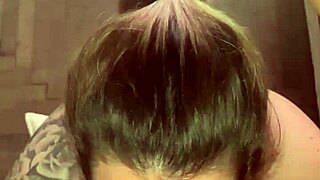 Blonde Amateur Sucks Big Cock, Gets Facial Cumshot