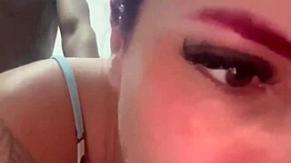 Em Ligação Na Pizzaria E Levando Pau Na Buceta Ao Mesmo Tempo