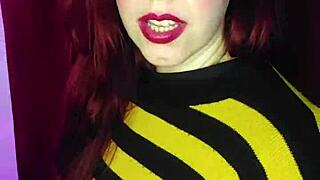 She Says, 'Your Nudes Made Me Hot, Now I'm Coming With My Butt Plug'